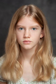 Olivia Booth-Ford — Sara